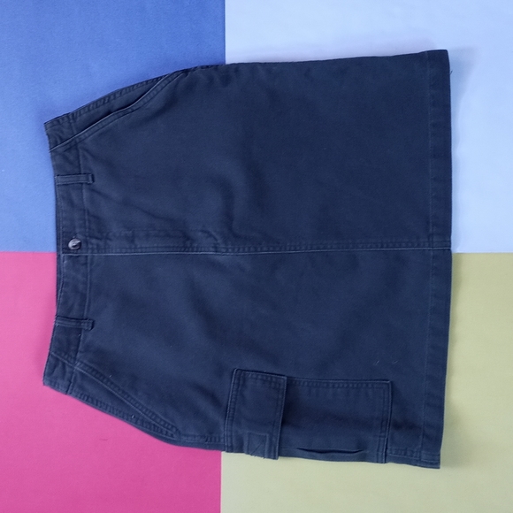 Woolrich Dresses & Skirts - Vintage Women’s Woolrich Dark Olive Cargo Mini-Skirt